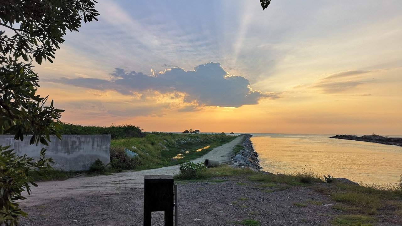 Photo of Outdoor in Laem Phak Bia