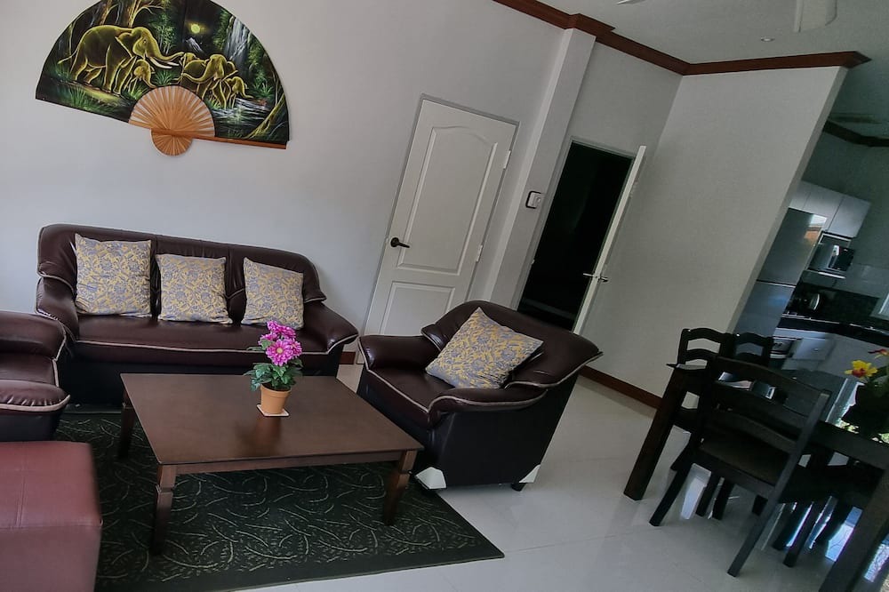 Photo of Livingroom in Pak Nam Pran