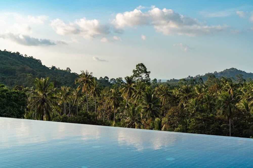 Photo of Outdoor in Thong Krut