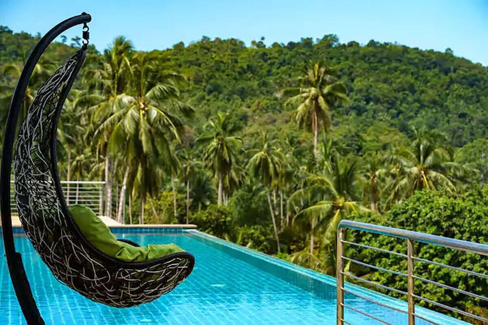 Photo of Outdoor in Thong Krut