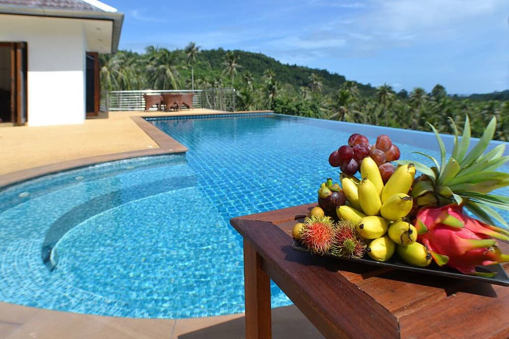 Photo of Outdoor in Thong Krut
