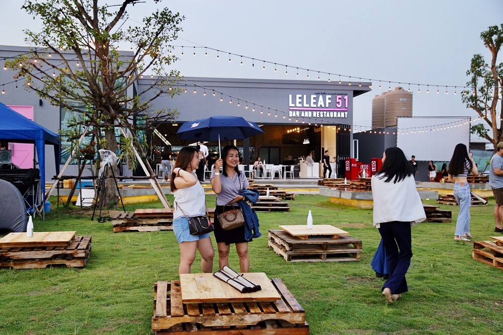 Photo of Others in Hin Lek Fai