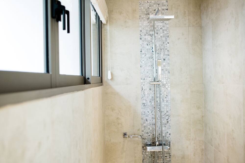 Photo of Bathroom in Moo 5