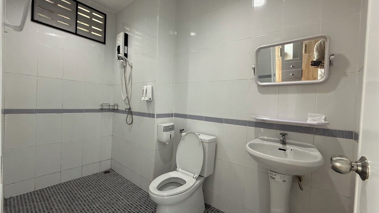 Photo of Bathroom in Wat Pa