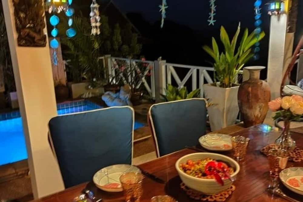 Photo of Kitchen in Laem Set