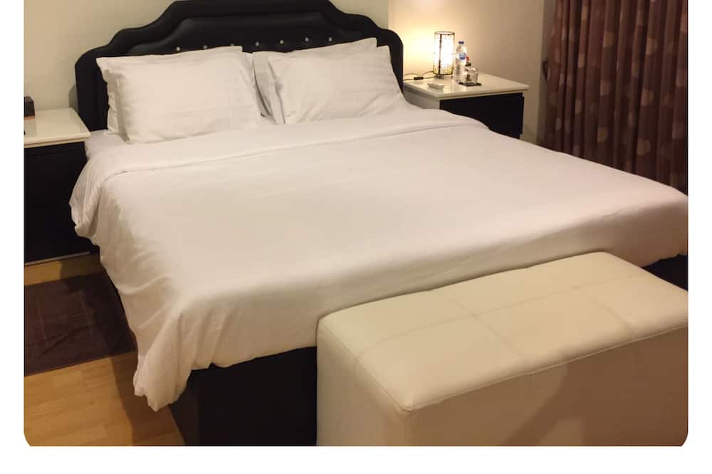 Photo of Bedroom in Talat Nuea