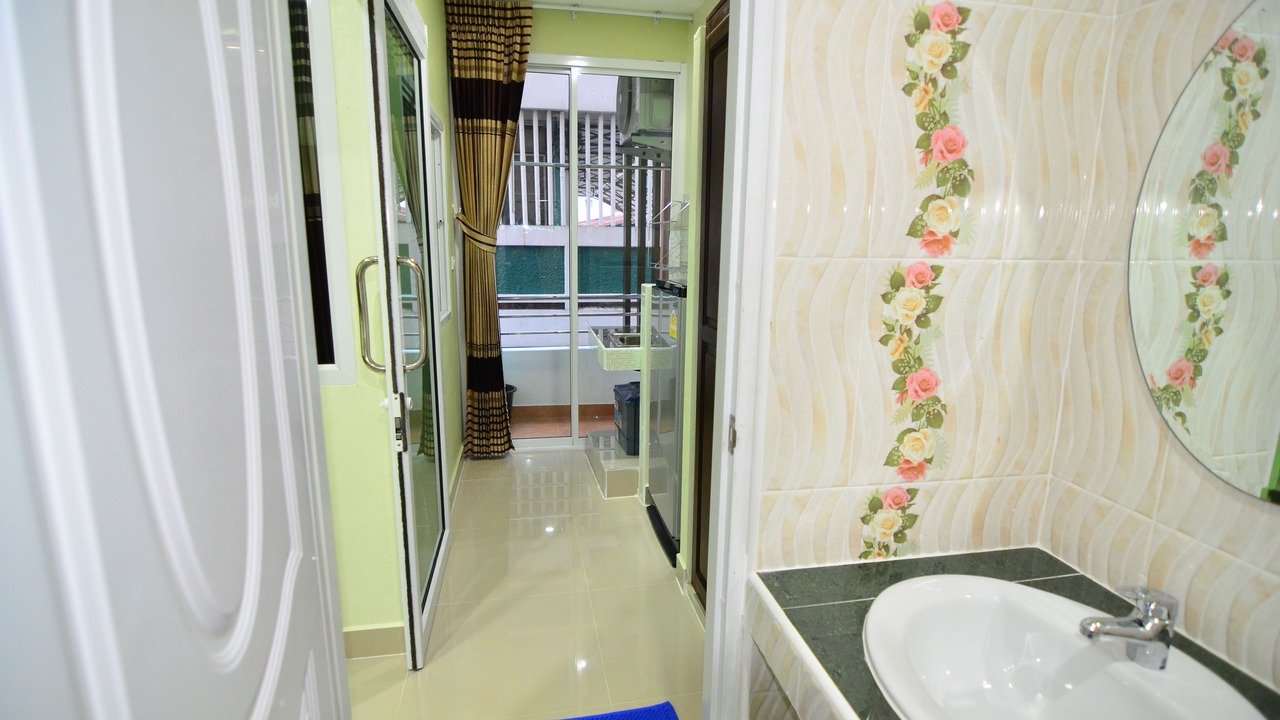 Photo of Bathroom in Mueang Samut Prakan District