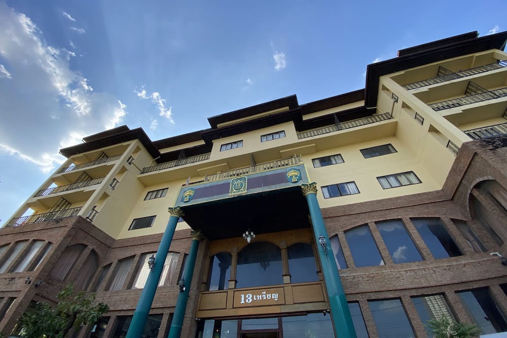 Photo of Outdoor in Bang Rak Phatthana