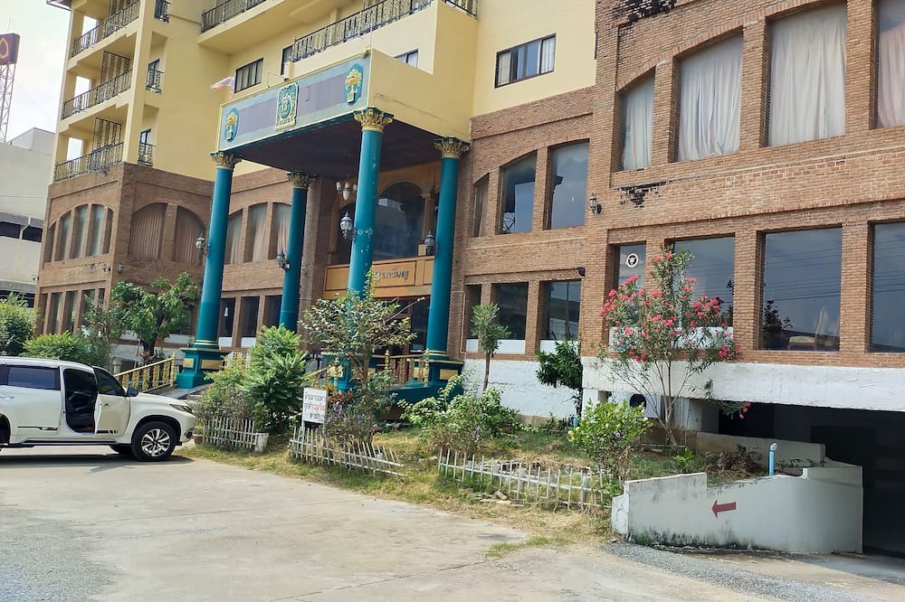 Photo of Outdoor in Bang Rak Phatthana