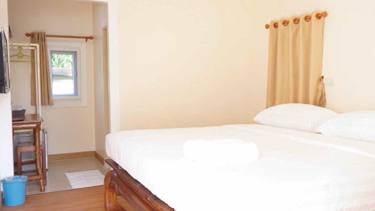 Photo of Bedroom in Mae Pa