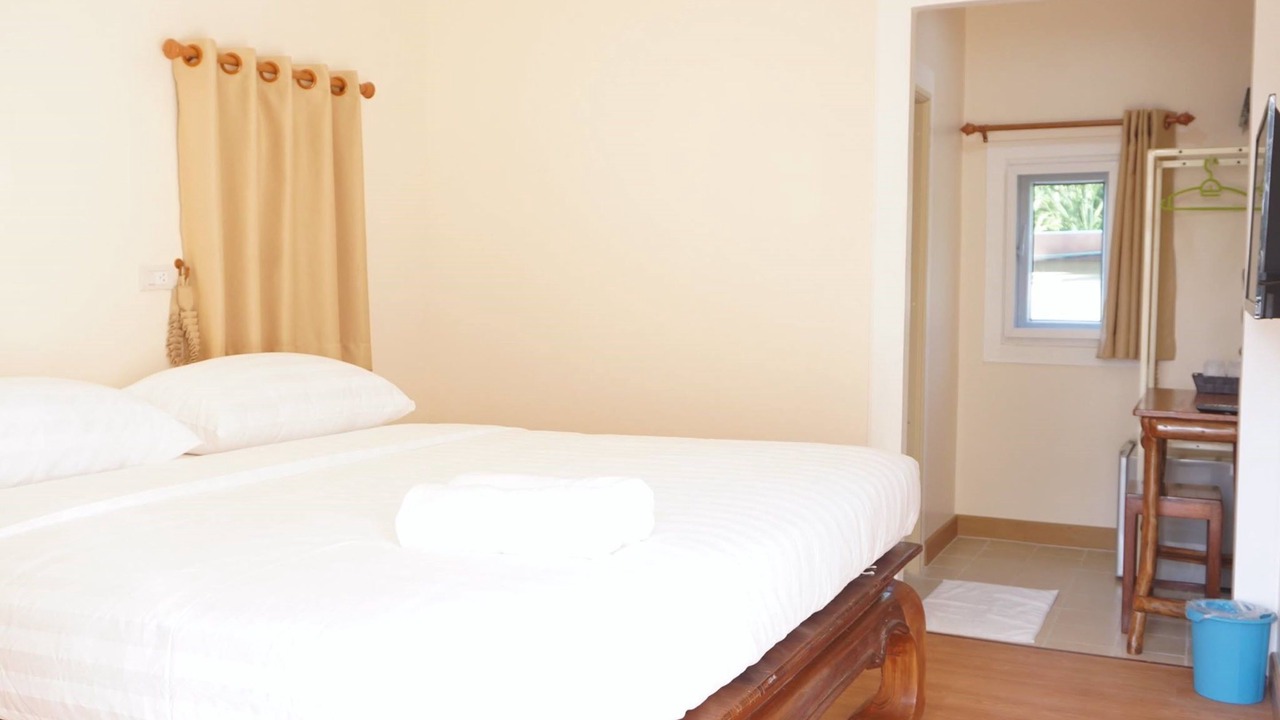 Photo of Bedroom in Mae Pa