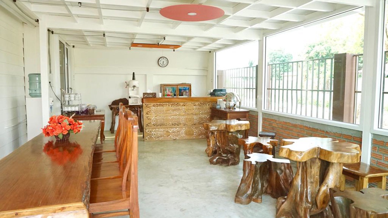 Photo of Others in Mae Pa
