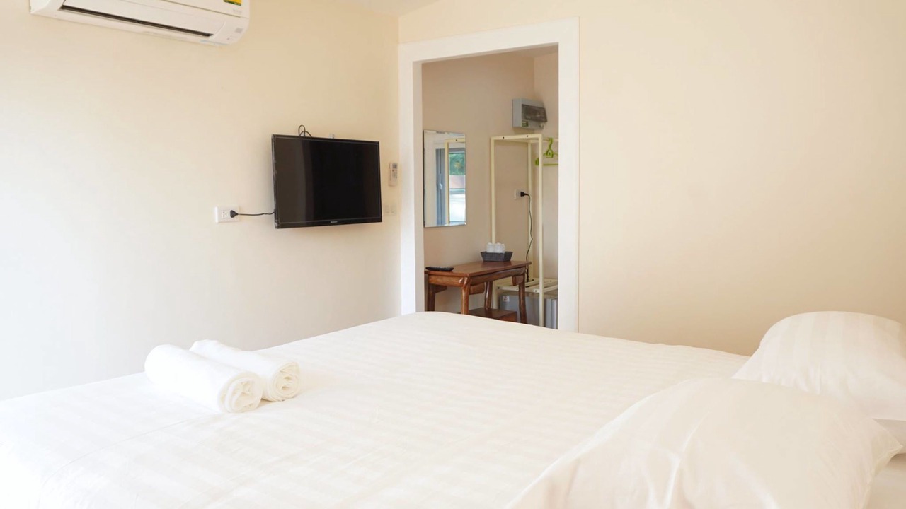 Photo of Bedroom in Mae Pa