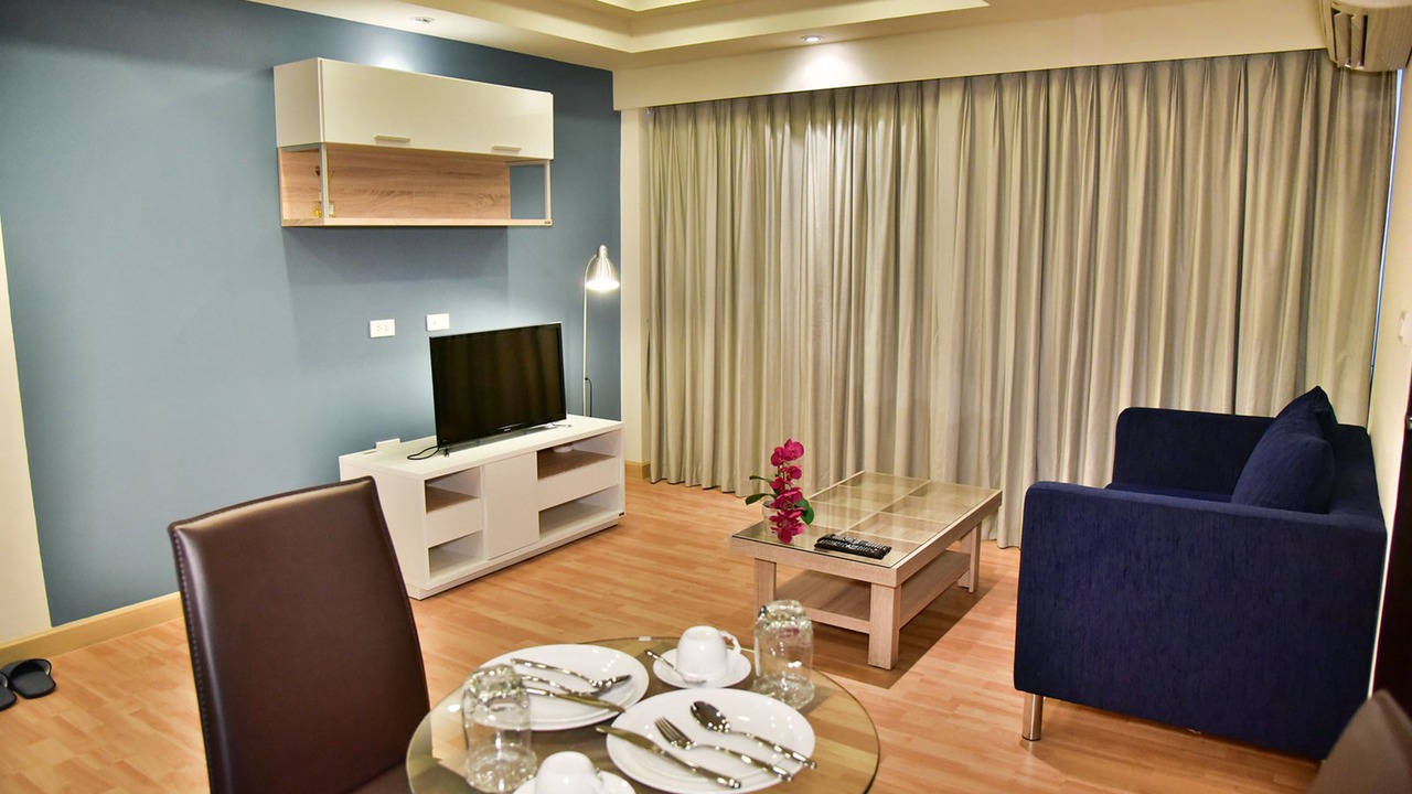 Photo of Bedroom in Khlong Tan