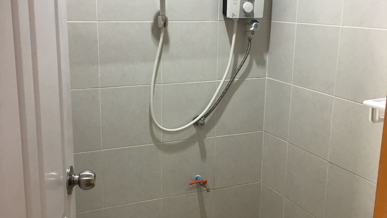 Photo of Bathroom in Pak Phli