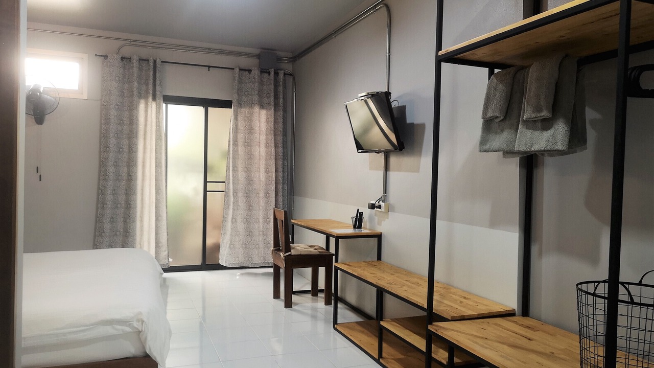 Photo of Bedroom in Makham Tia