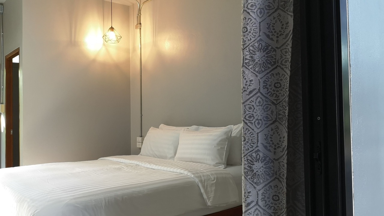 Photo of Bedroom in Makham Tia