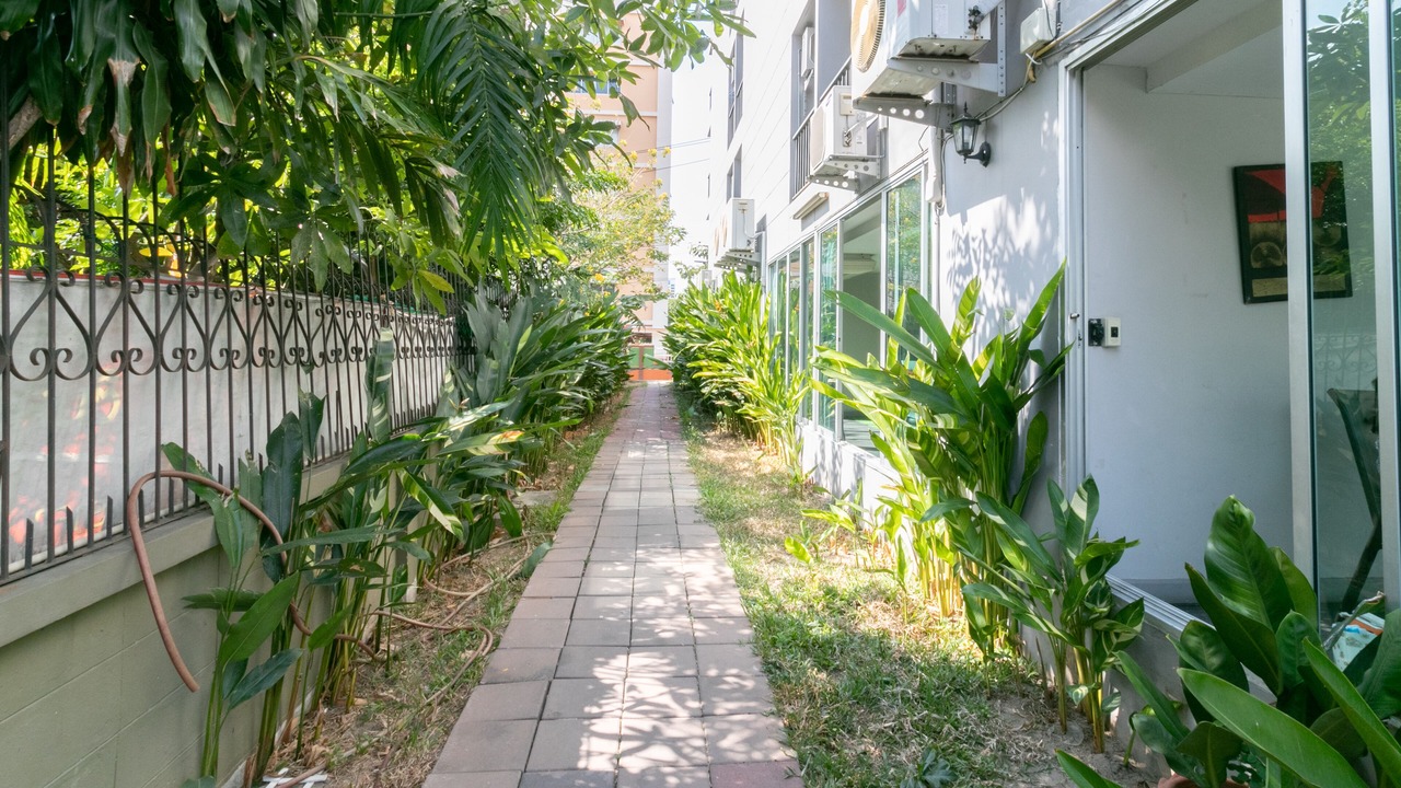 Photo of Outdoor in Khlong Chaokhunsing