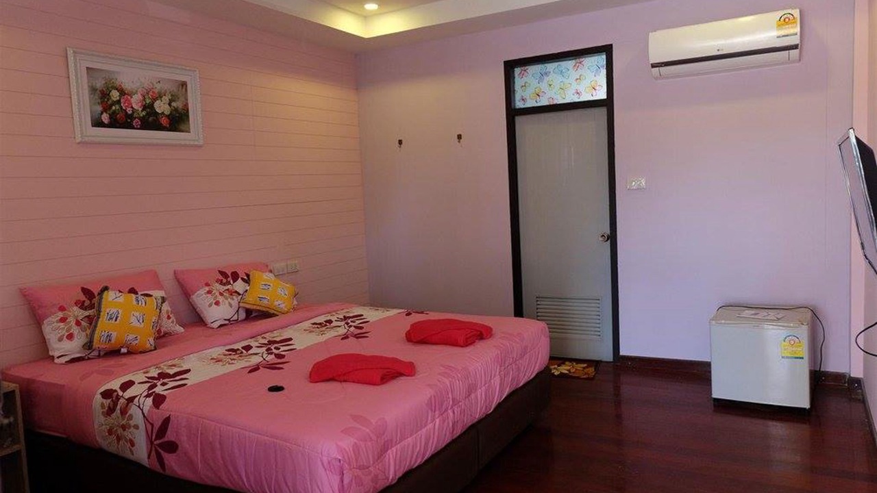 Photo of Bedroom in Samphao Lom