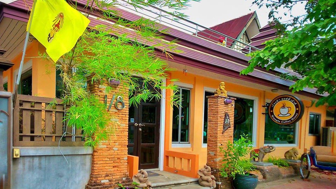 Photo of Buildings in Samphao Lom