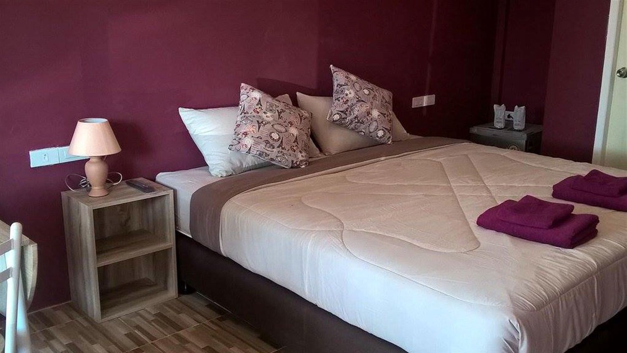 Photo of Bedroom in Samphao Lom
