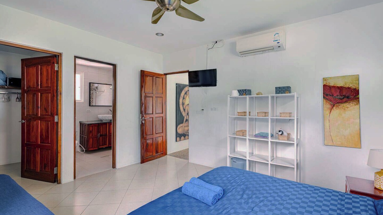 Photo of Bedroom in Kamala