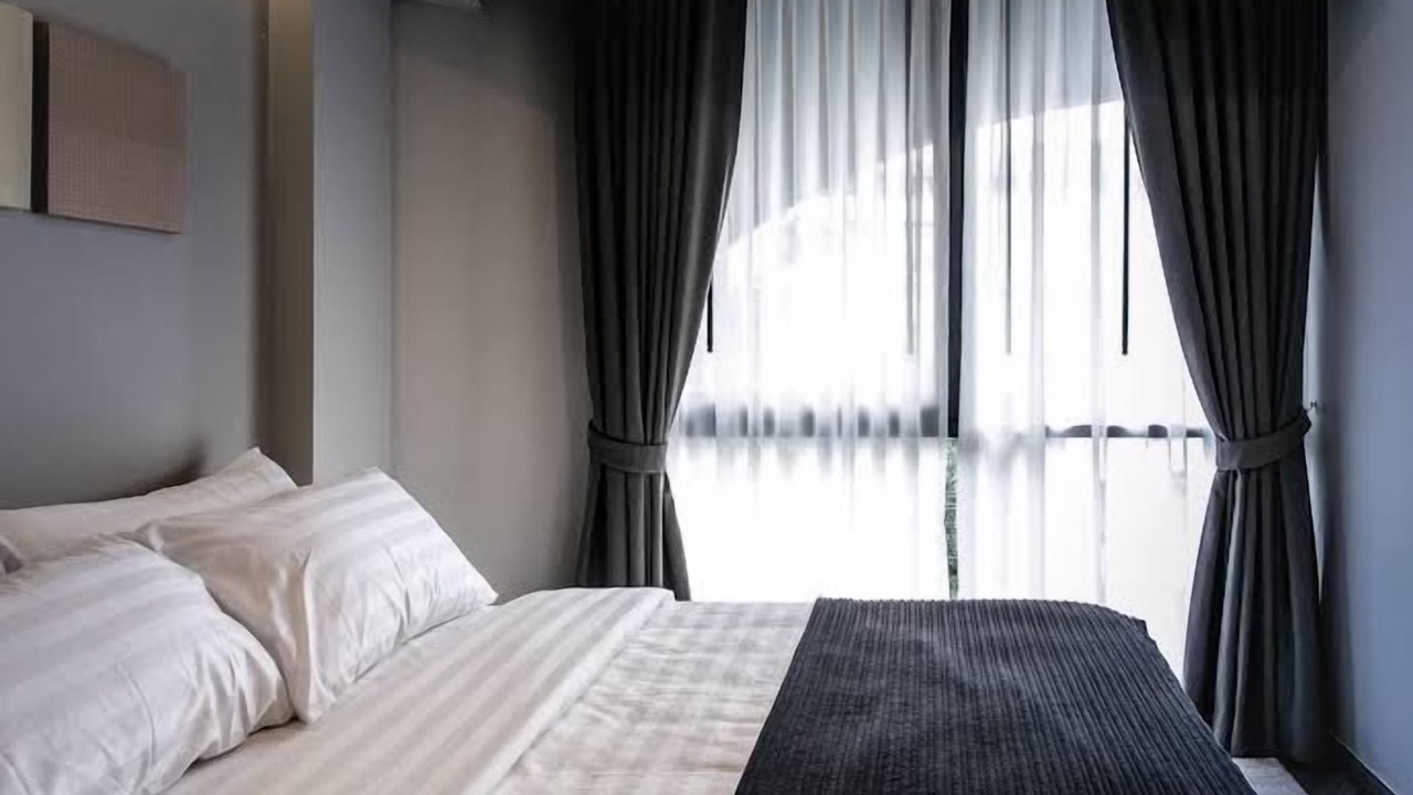 Photo of Bedroom in Thanon Phetchaburi