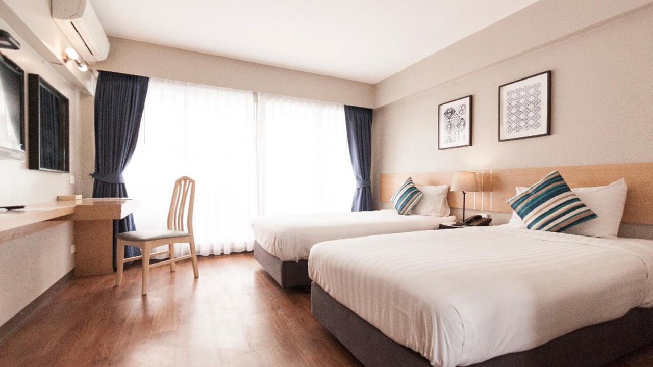 Photo of Bedroom in Thanon Phetchaburi