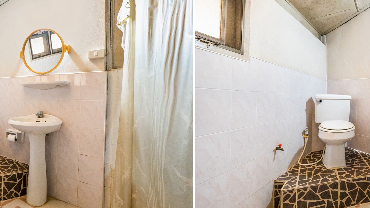 Photo of Bathroom in Mot Daeng