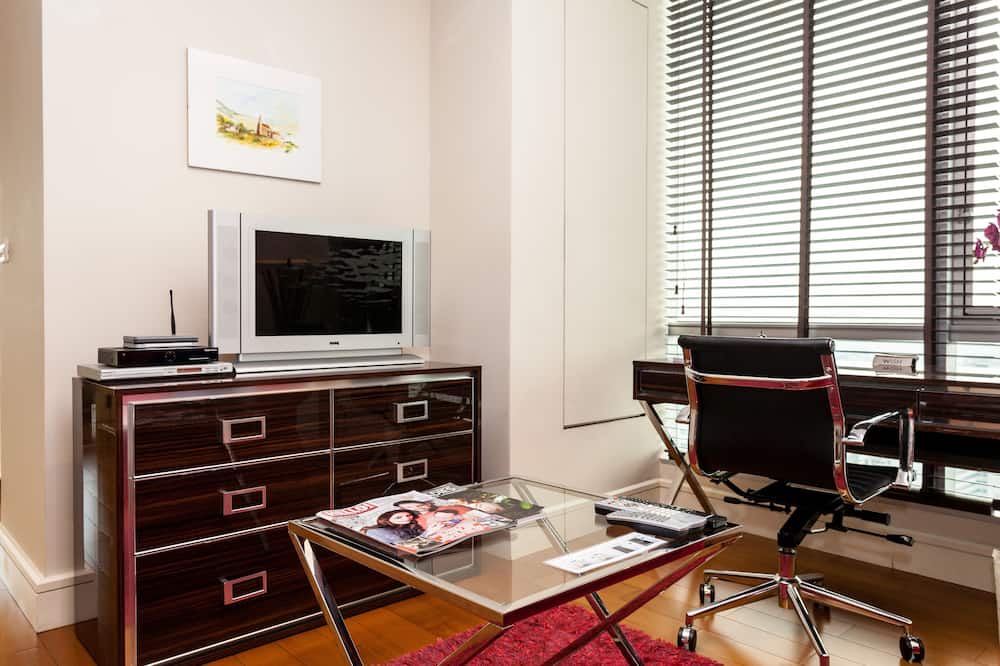 Photo of Bedroom in Yan Nawa