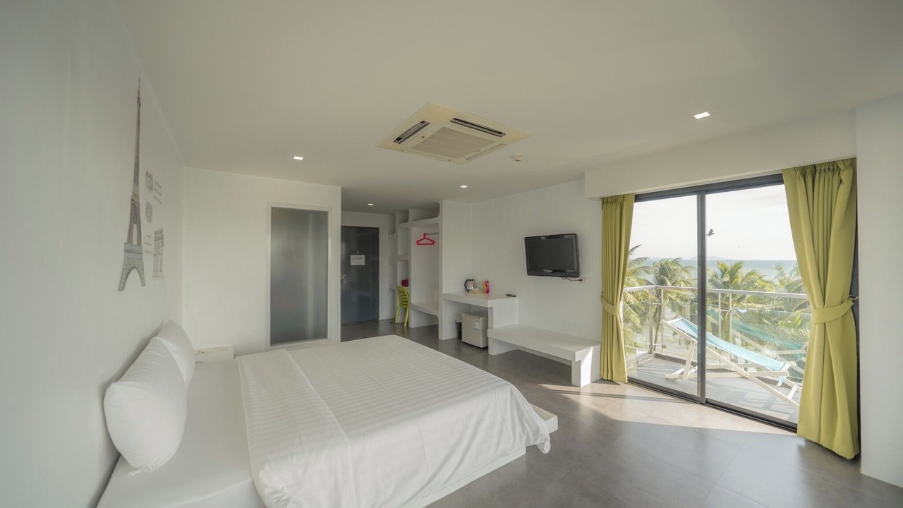 Photo of Bedroom in Ban Bang Saen