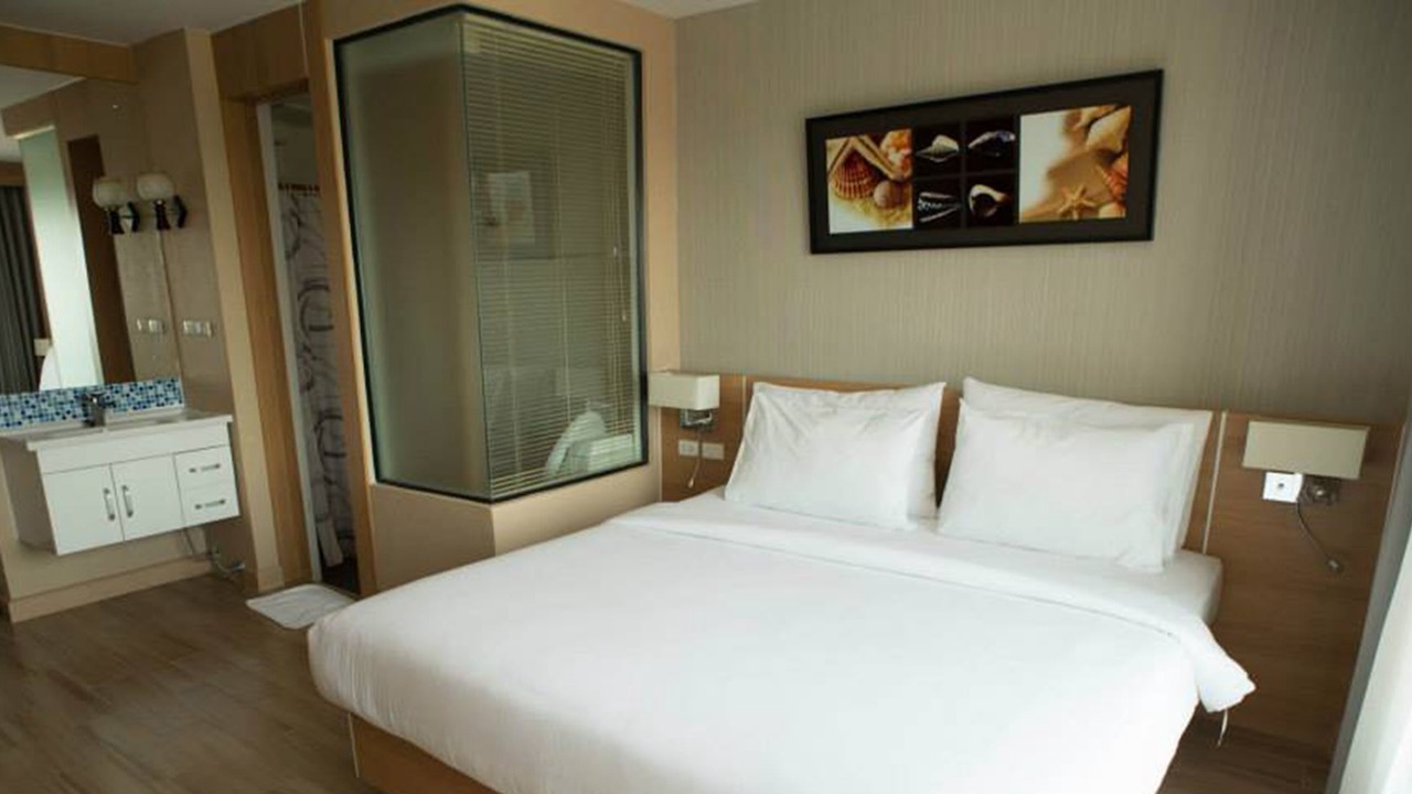 Photo of Bedroom in Ban Bang Saen