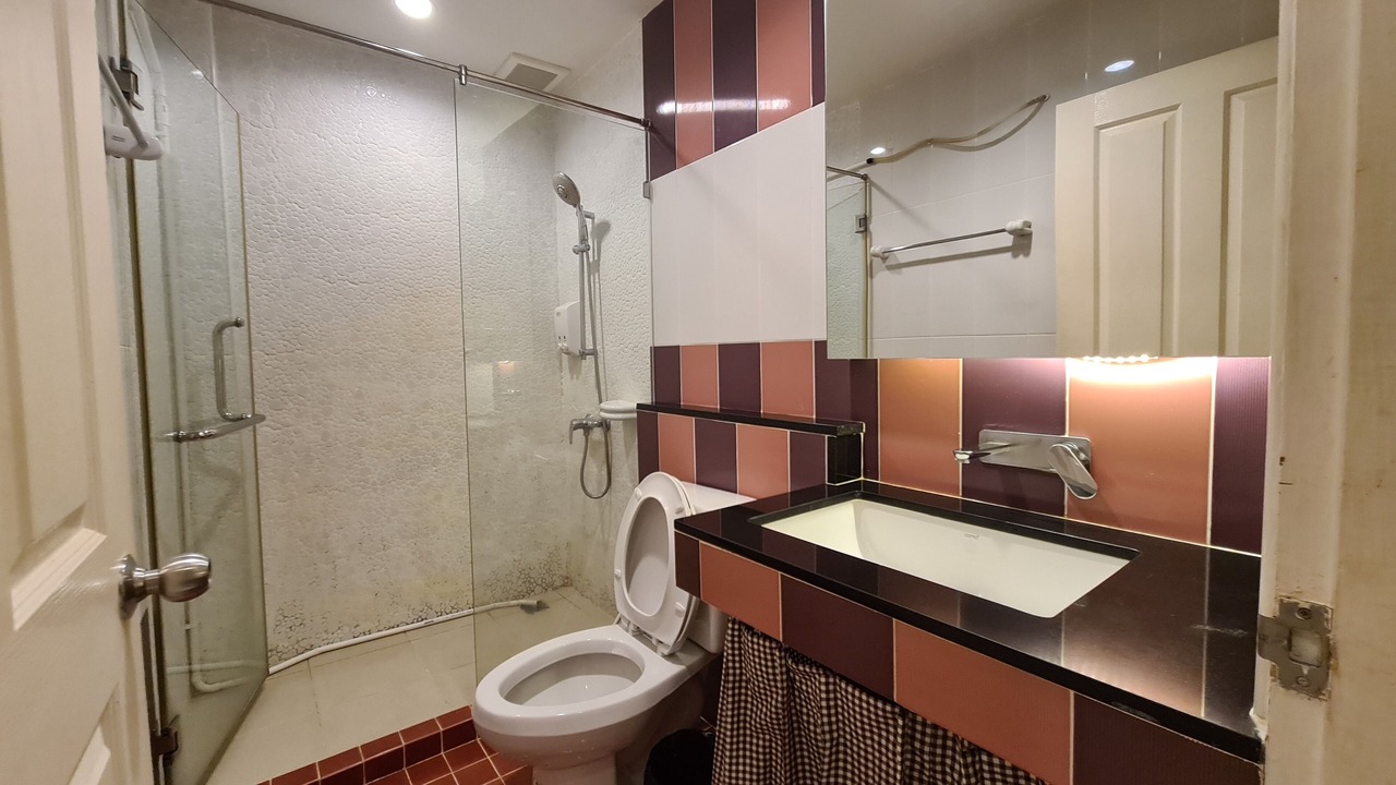 Photo of Bathroom in Khao Takiab