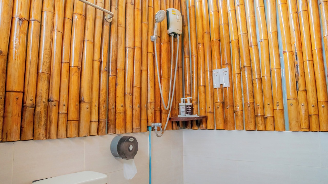 Photo of Bathroom in Ban Kaeng Raboet