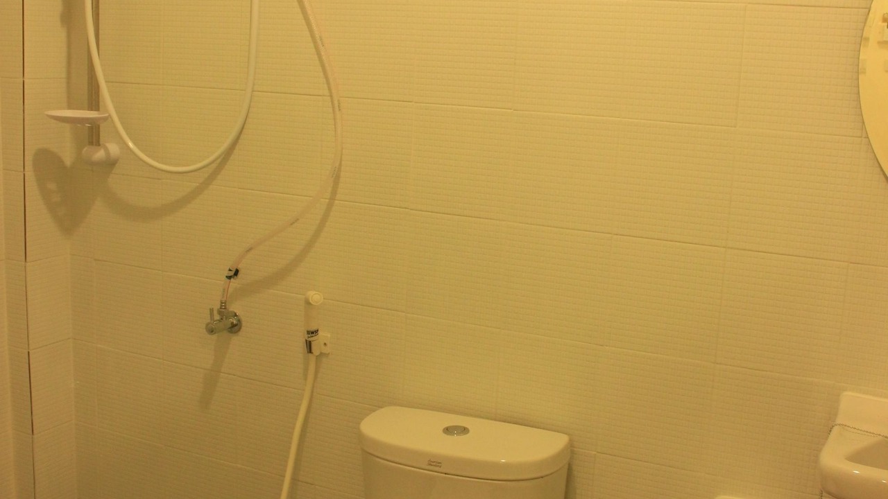 Photo of Bathroom in Tha Li