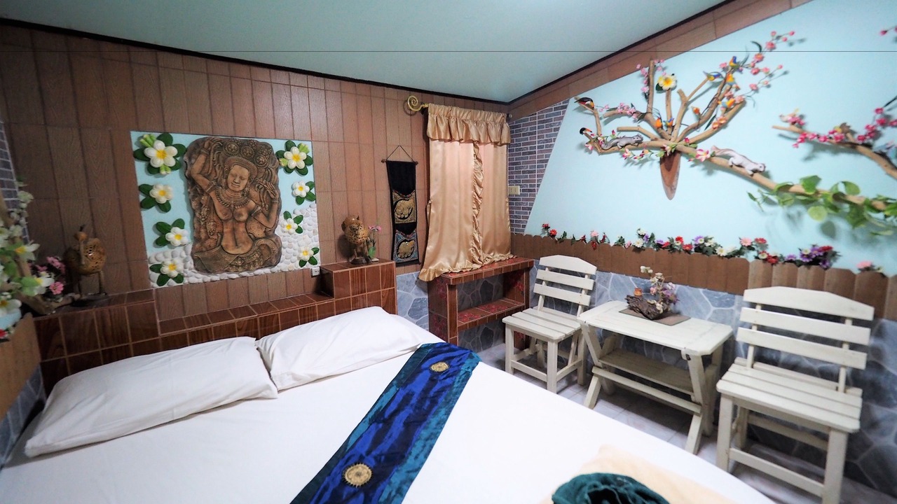 Photo of Bedroom in Tha Sao