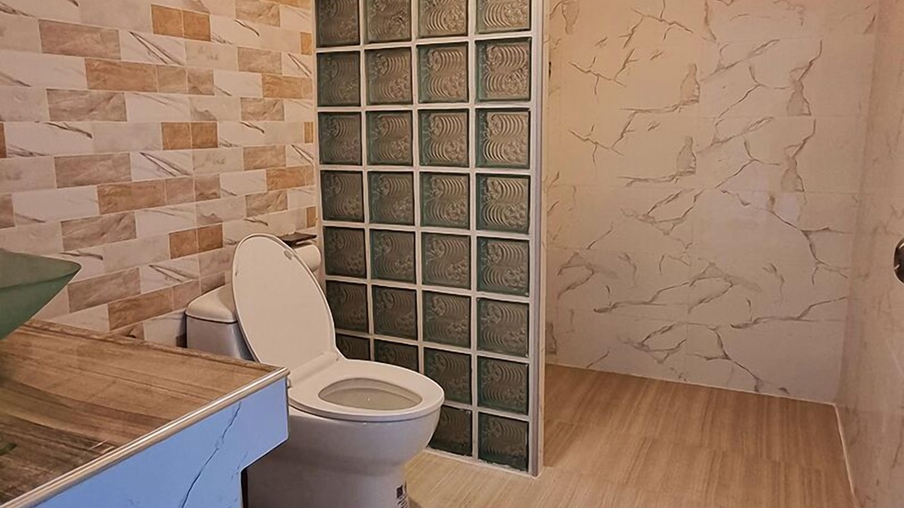 Photo of Bathroom in Wang Katha