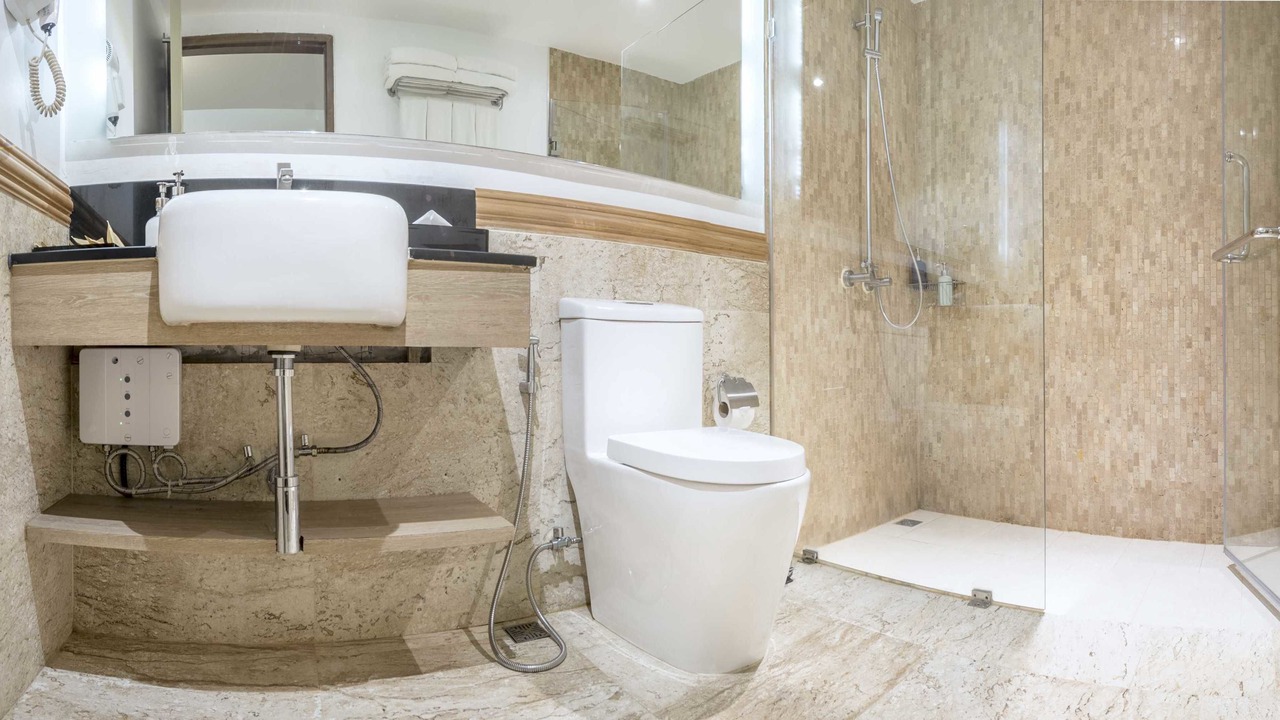 Photo of Bathroom in Pratunam