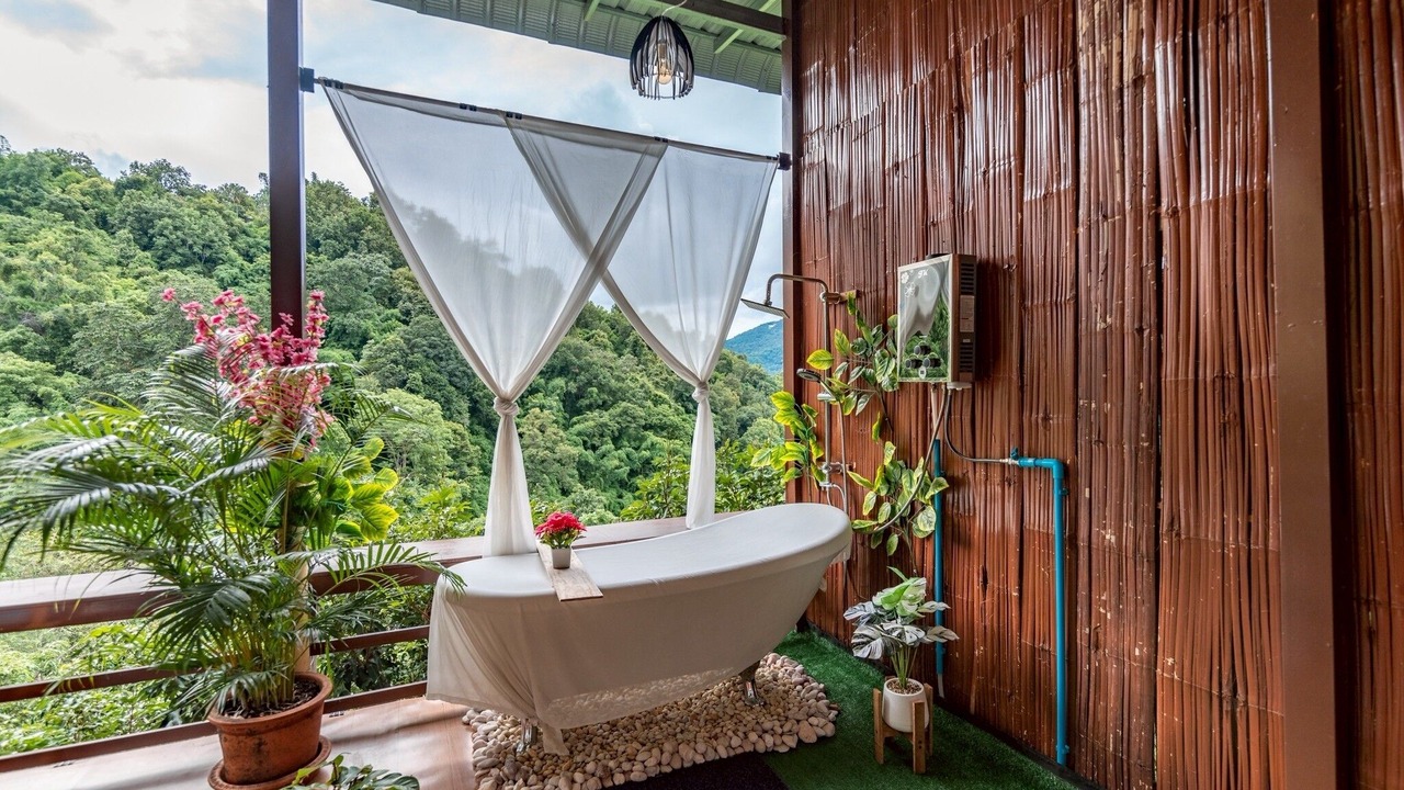 Photo of Bedroom in Pong Yaeng