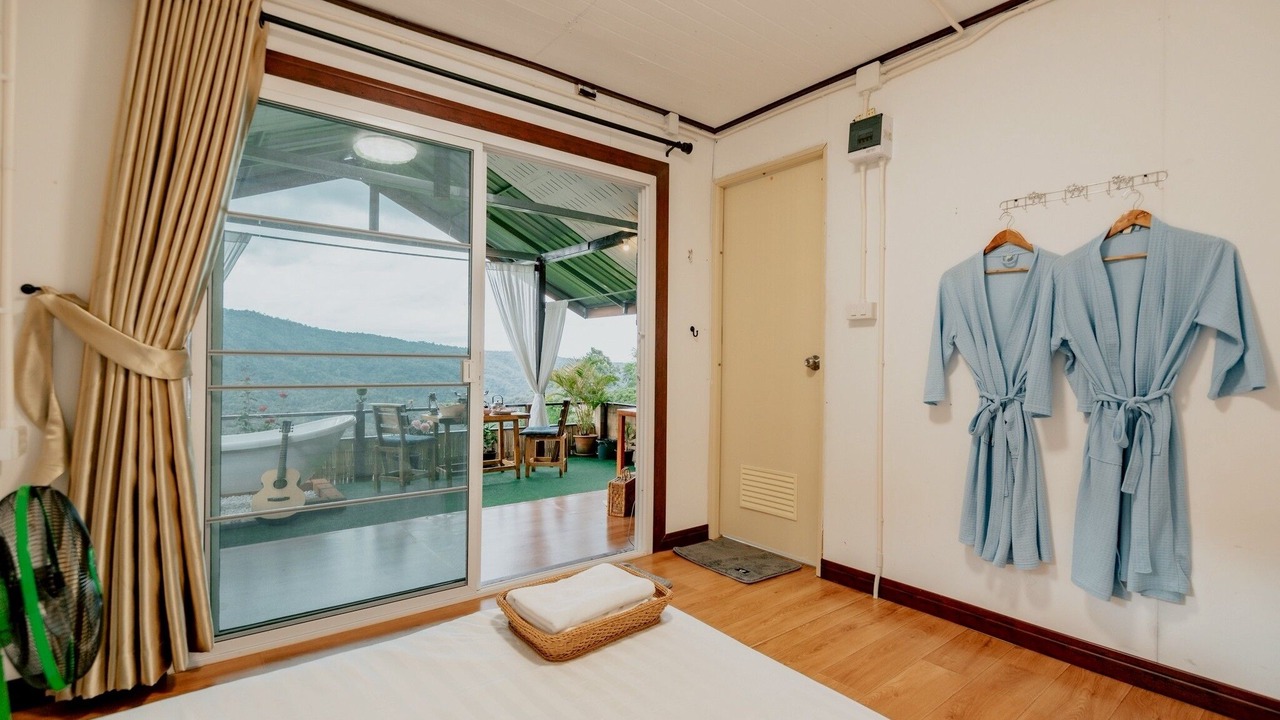 Photo of Bedroom in Pong Yaeng