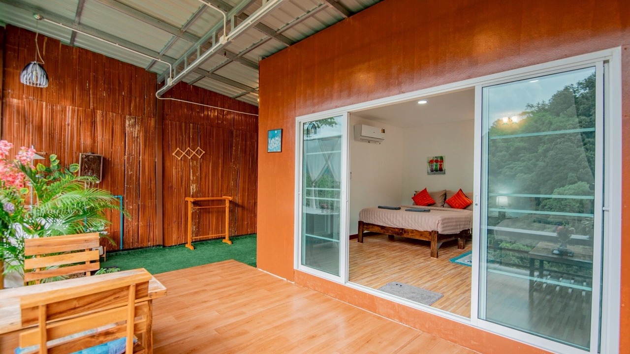 Photo of Bedroom in Pong Yaeng