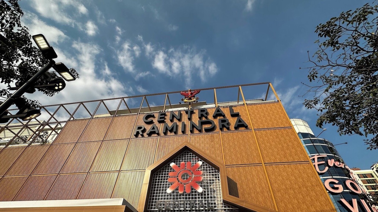 Photo of Outdoor in Khanna Yao