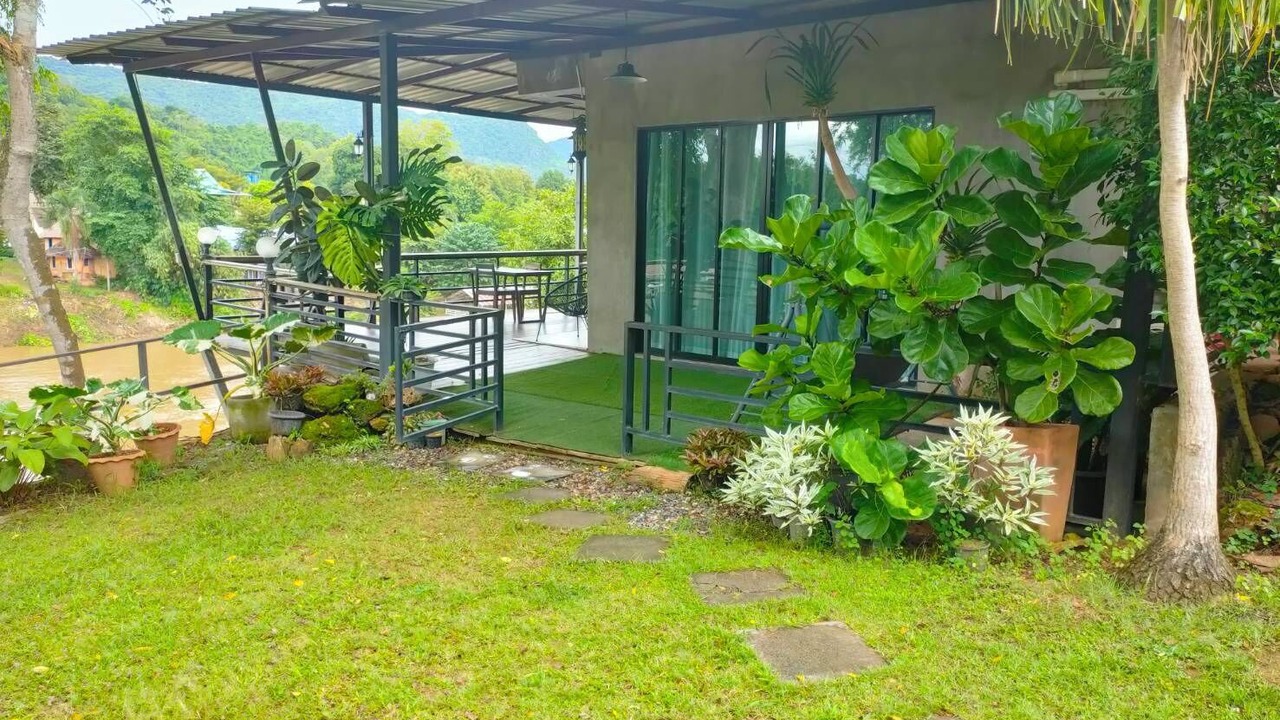 Photo of Outdoor in Tha Sao