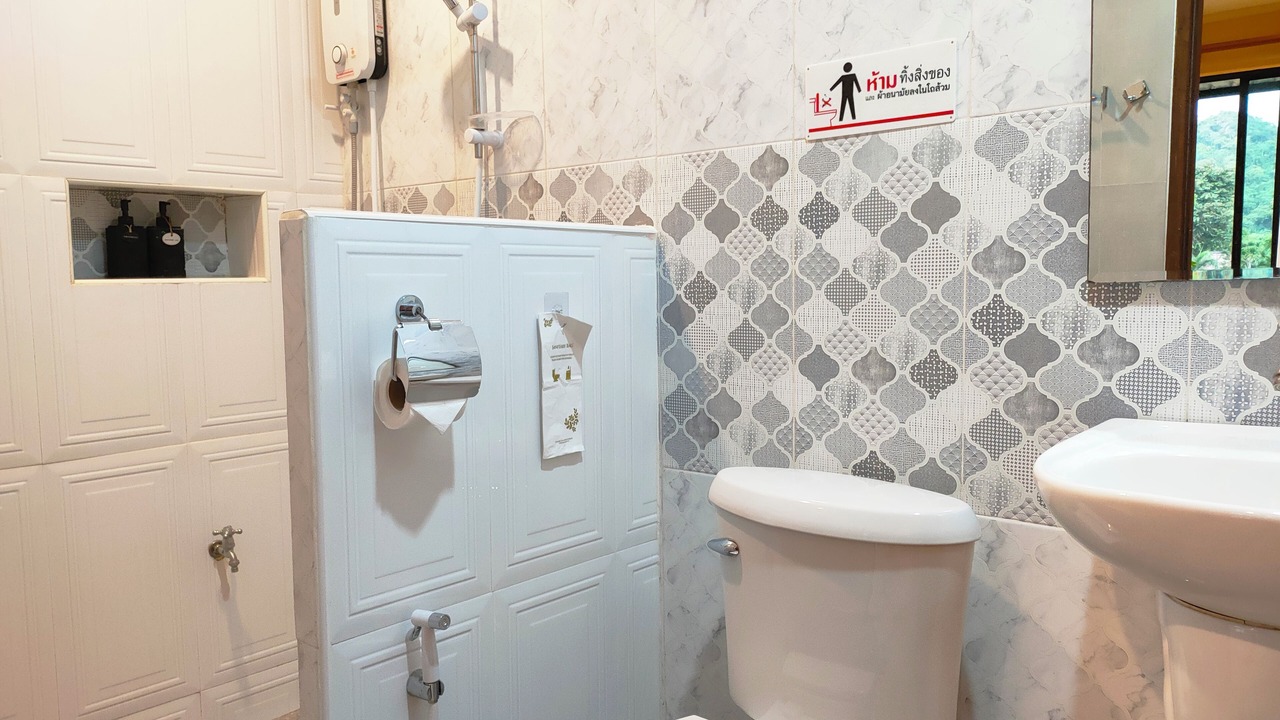 Photo of Bathroom in Tha Sao