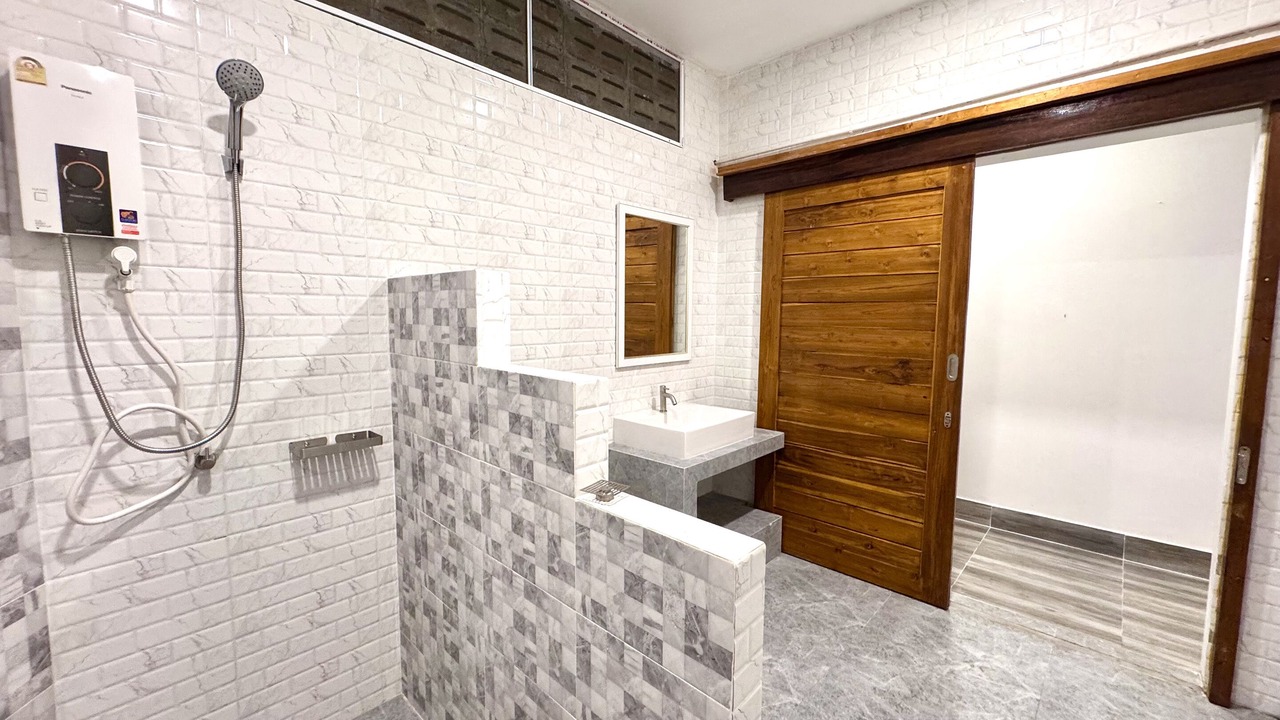 Photo of Bathroom in Ko Mook
