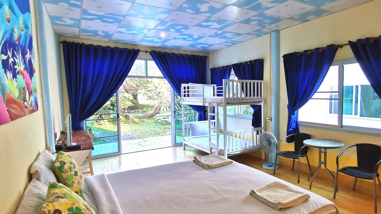 Photo of Bedroom in Ko Mook