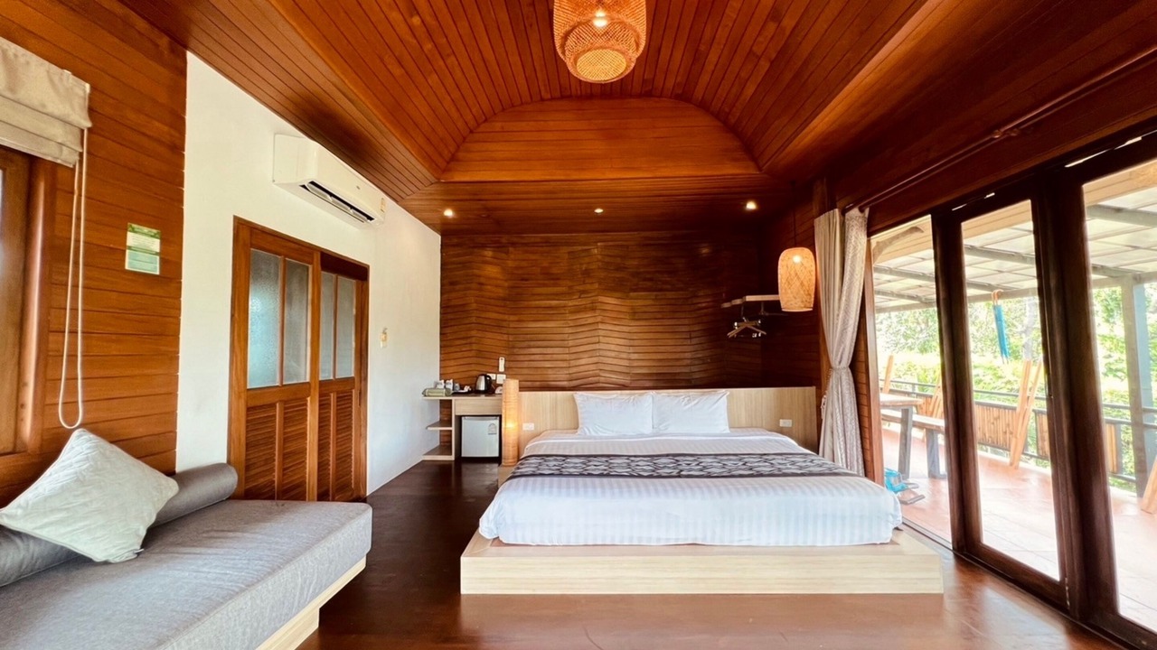 Photo of Bedroom in Ko Yao