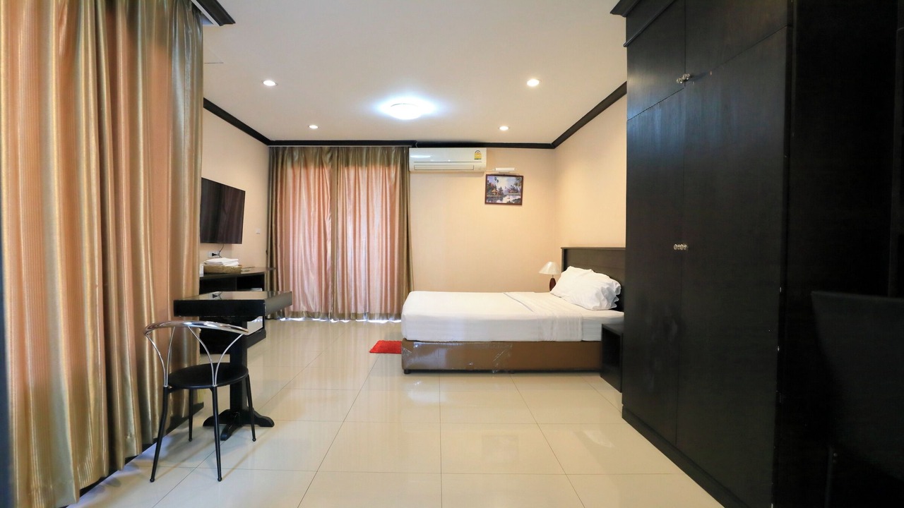 Photo of Bedroom in Nai Mueang