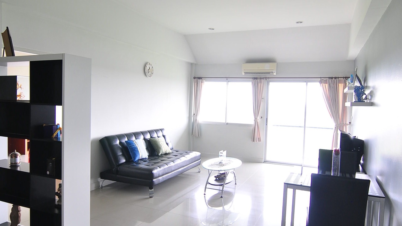 Photo of Livingroom in Khlong Luang