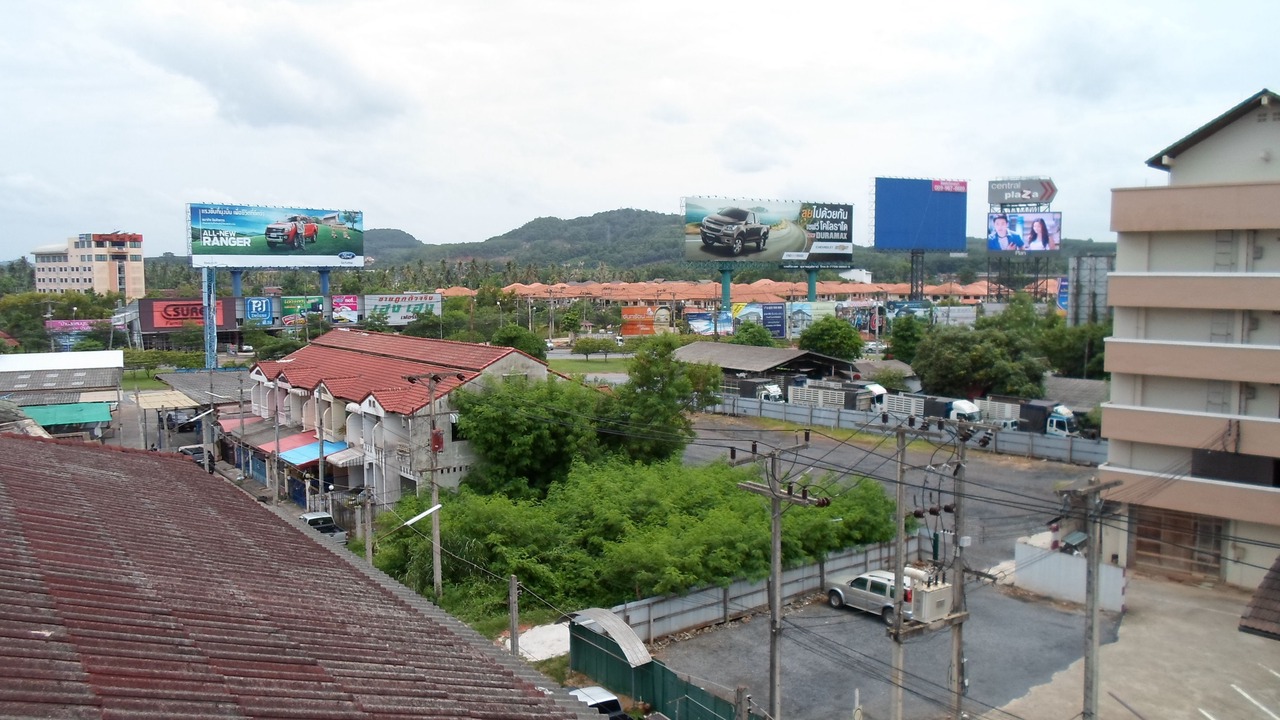 Photo of Others in Makham Tia